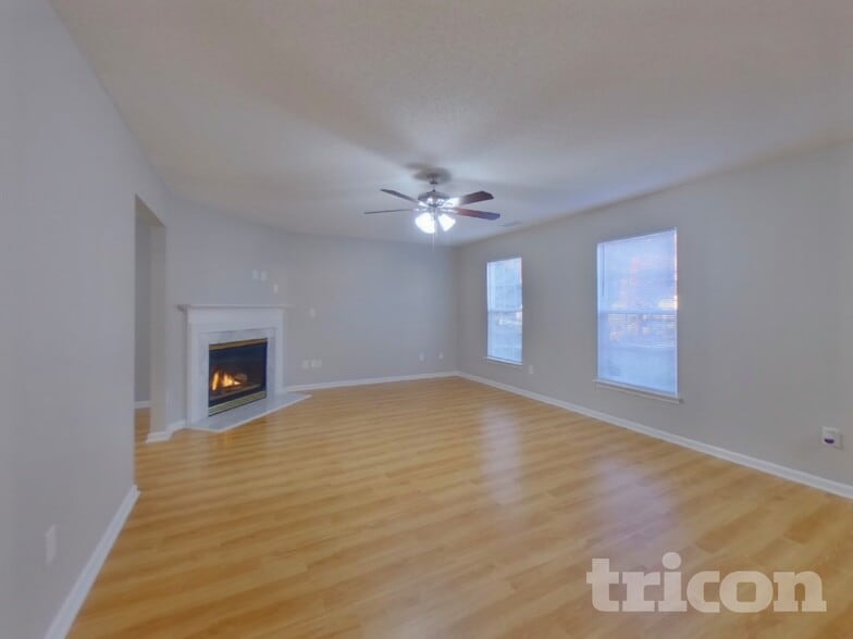 Building Photo - 3023 Willamette Valley Dr