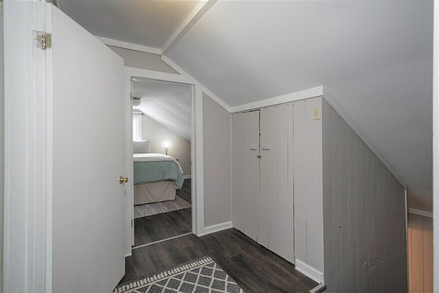 Building Photo - 46 Faulkner Rd