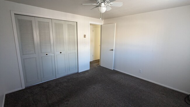 Building Photo - 307 S 300 W
