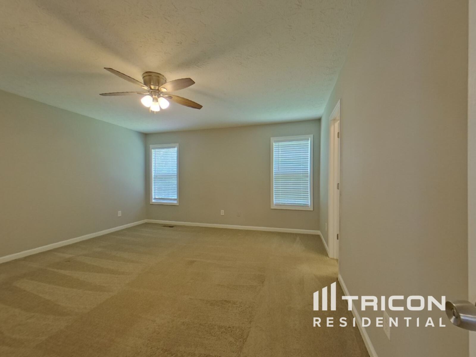Building Photo - 34 Paradise Way