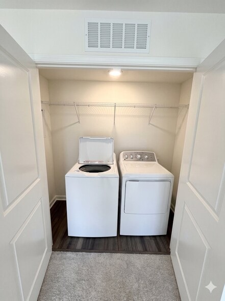 Building Photo - 296 Thompson Overlook Wy