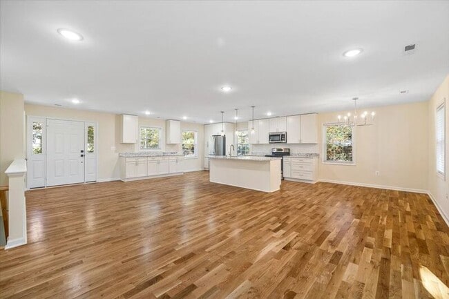 Building Photo - 2500 Kimbrough Cir