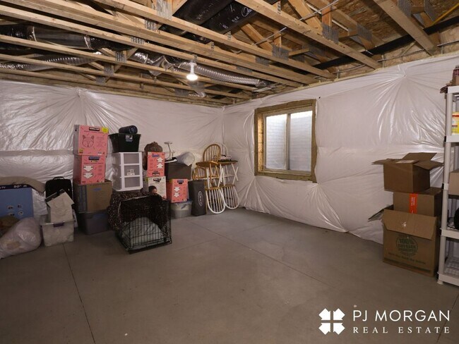 Building Photo - 14586 Potter Cir