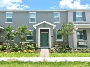 Building Photo - Modern Comfort Meets Community Living in K...