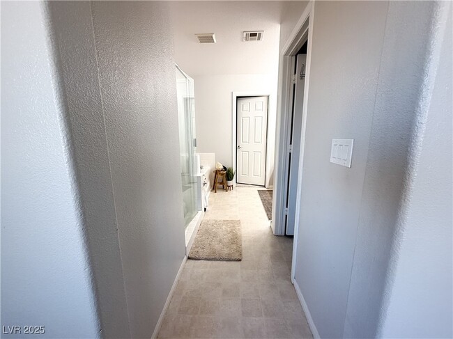 Building Photo - 4317 Desert Park Ave