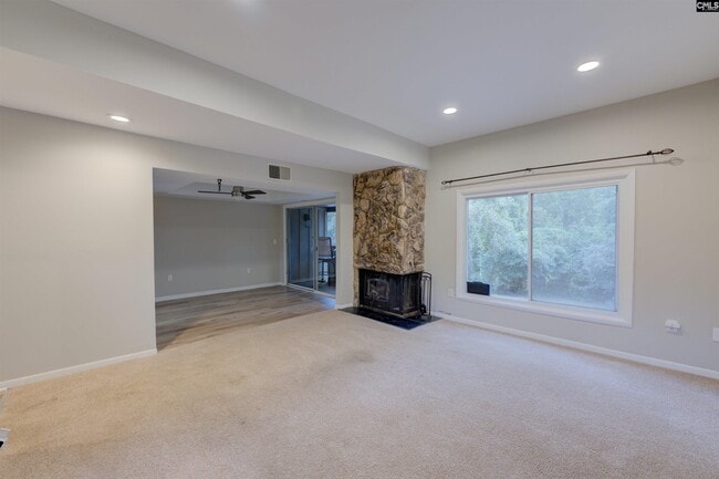 Building Photo - 2036 Watermark Pl