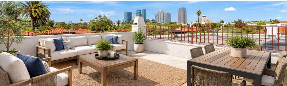 Building Photo - 10389 Almayo Ave