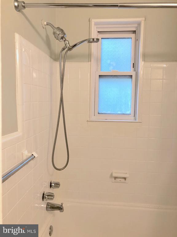 Building Photo - 531 E Bellefonte Ave