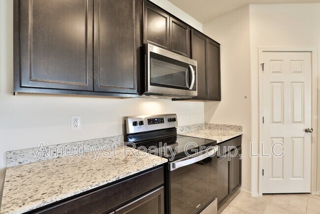 Building Photo - 24642 W Flores Dr
