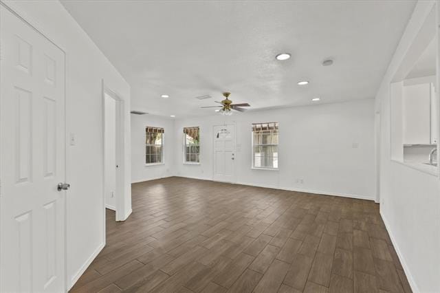 Building Photo - 2704 Wolff Dr