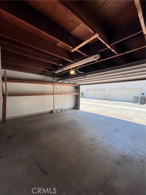 Building Photo - 745 Knollwood Ln
