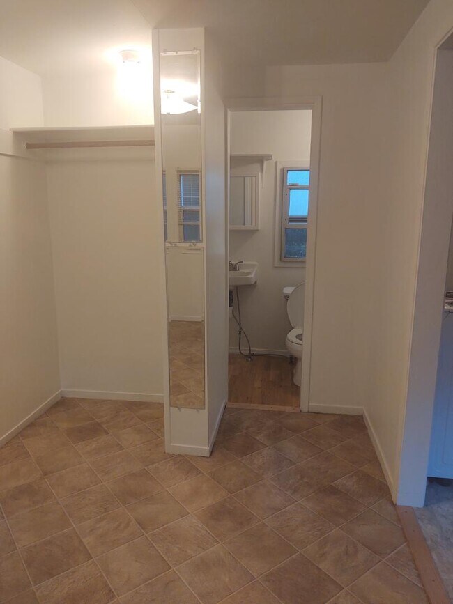 Building Photo - 14514 Evanston Ave N