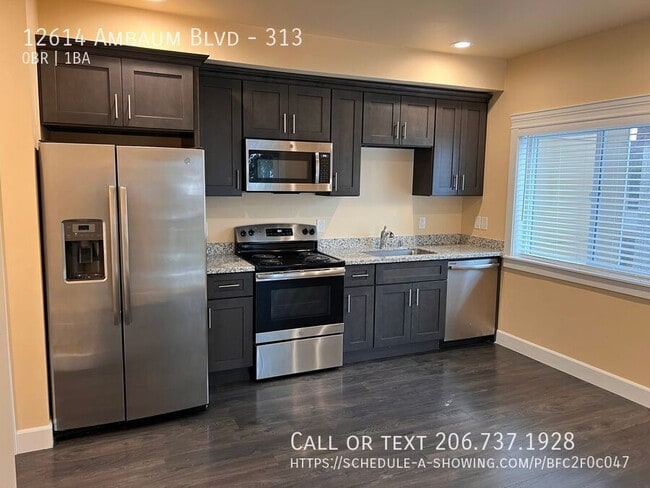 Building Photo - 12614 Ambaum Blvd SW
