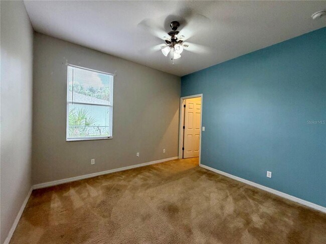 Building Photo - 1204 S San Mateo Dr