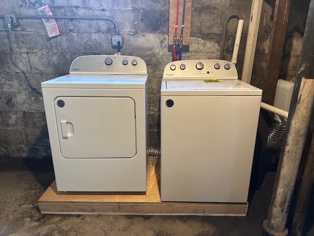 Building Photo - 1805 Monroe St