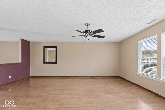 Building Photo - 2230 Cedarmill Dr