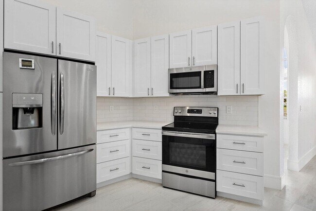 Building Photo - 20321 Hacienda Ct