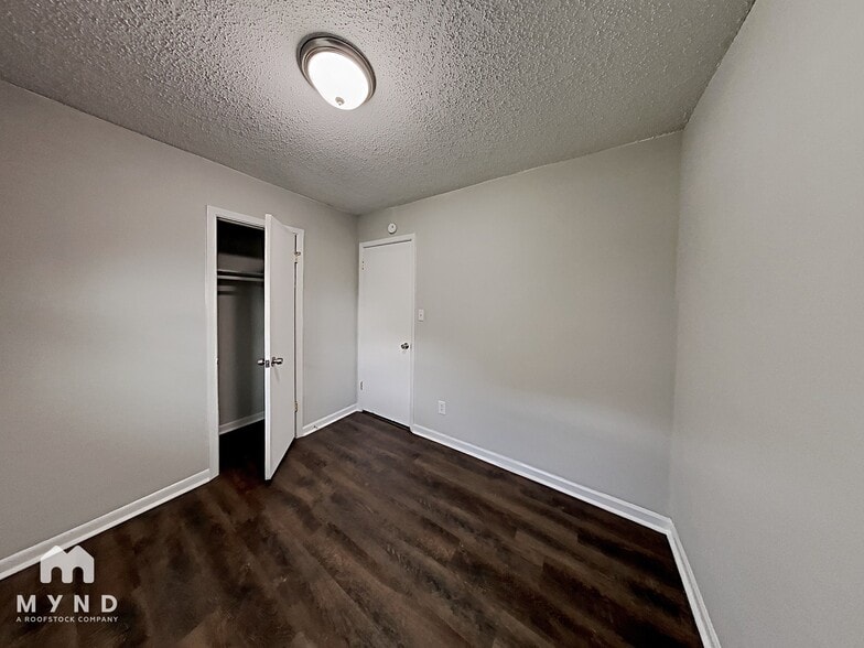 Building Photo - 8094 Attleboro Dr