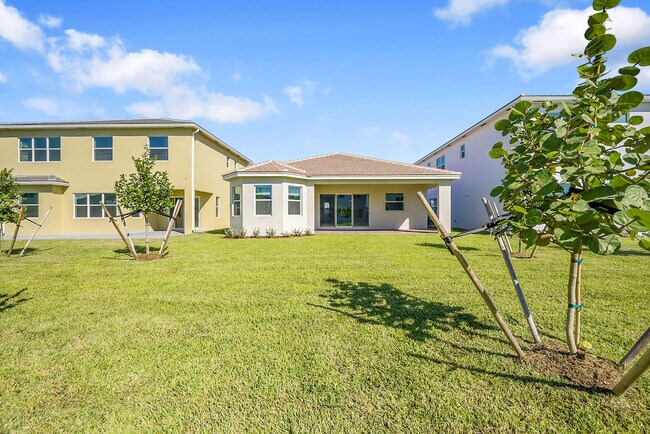 Building Photo - 13777 Prickly Cone Cv