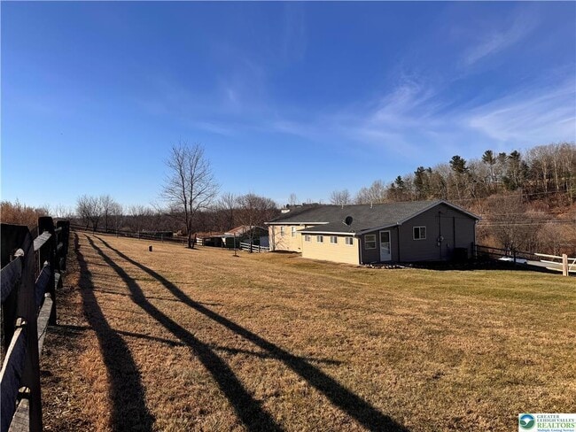 Building Photo - 354 Granger Rd