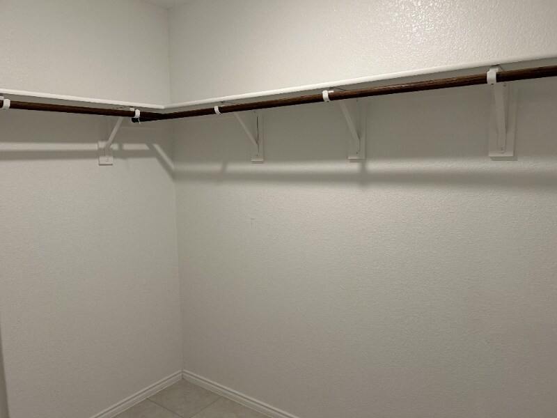 Building Photo - 108 Jasmine Dr