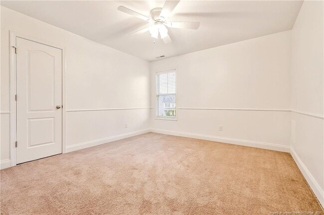 Building Photo - 1081 Ronald Reagan Drive