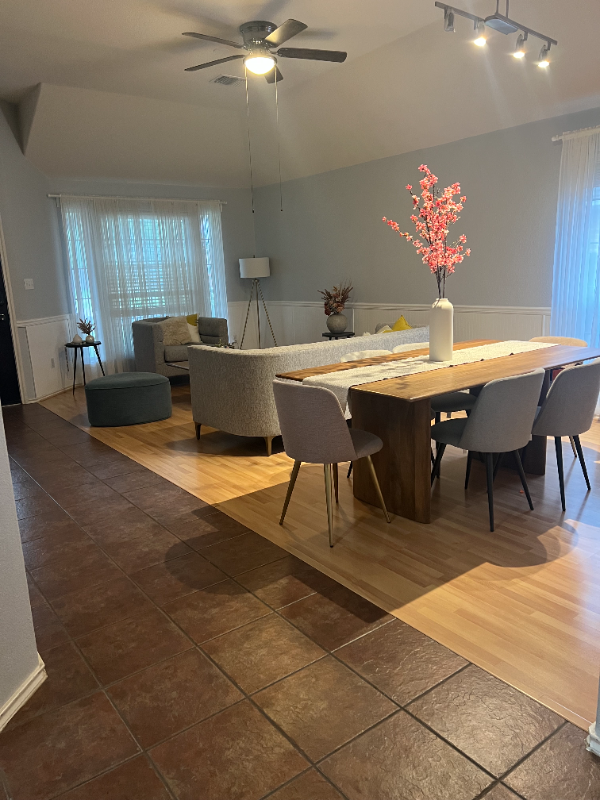 Building Photo - 4405 S Summercrest Loop