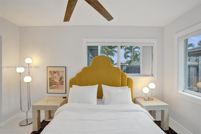 Building Photo - 1605 NW 7th Terrace