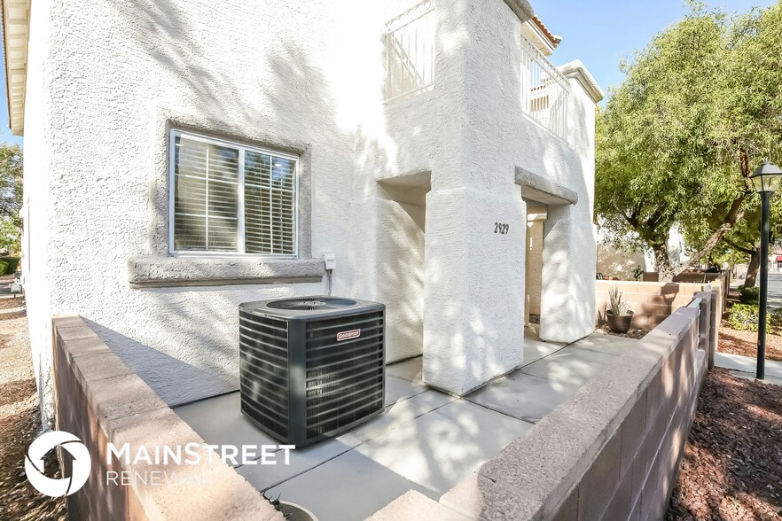 Building Photo - 2929 Sapphire Sands Ct