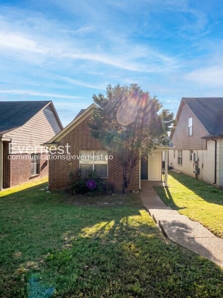 Building Photo - 1224 Whitten Rd