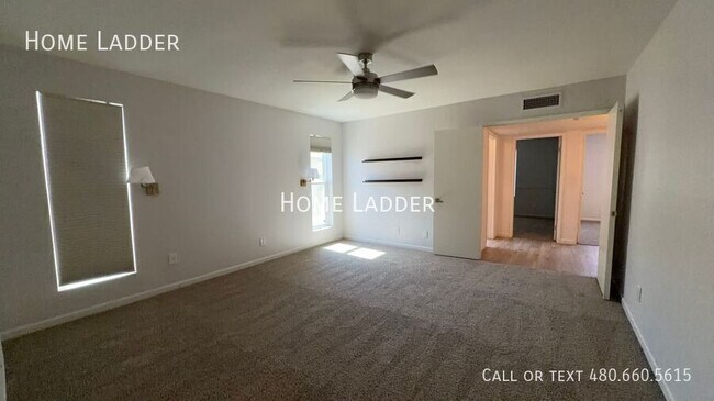 Building Photo - 4362 E Ludlow Dr