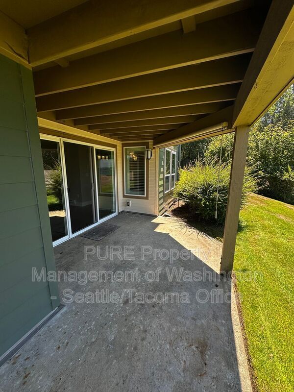 Building Photo - 3008 N Narrows Dr