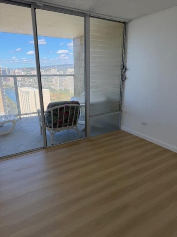 Building Photo - 445 Seaside Ave