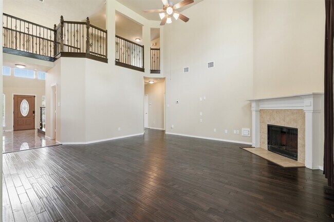 Building Photo - 22914 Breton Point Dr