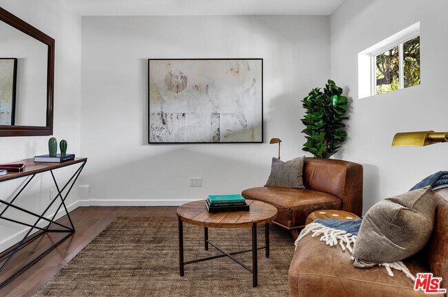 Building Photo - 3360 Ley Dr