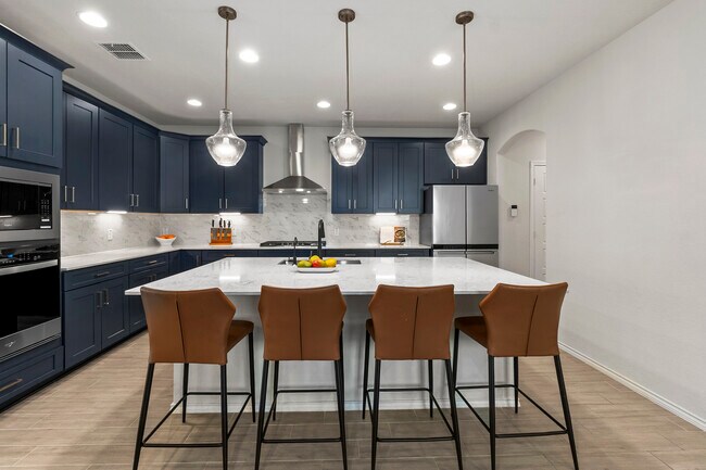 Building Photo - 1711 Dalhart