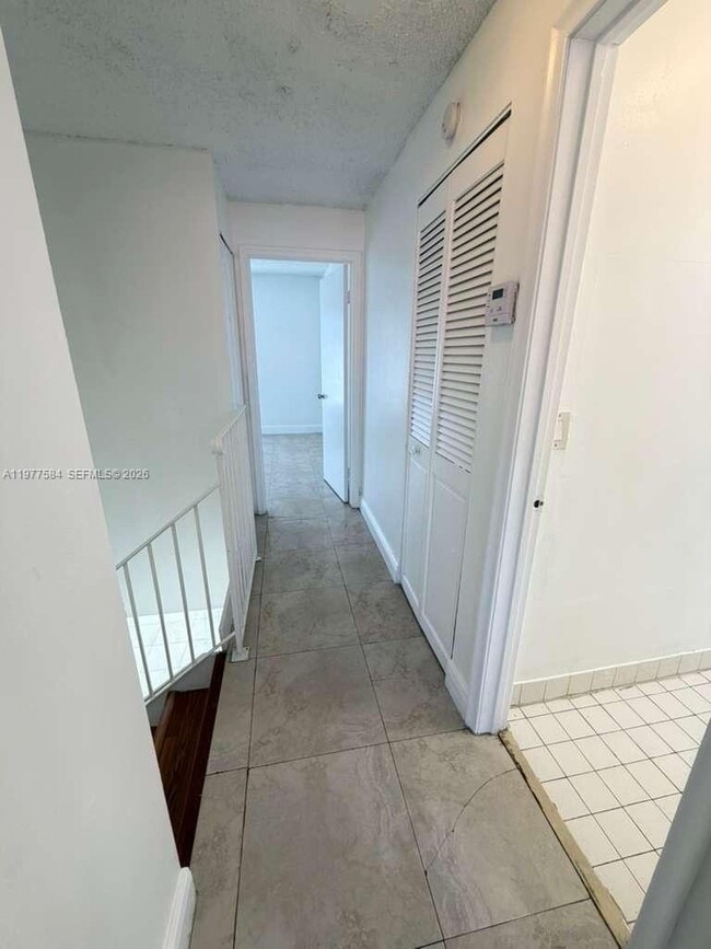 Building Photo - 2462 NW 52nd Ave