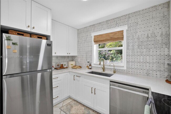 Building Photo - Southwest 23rd Street, Fort Lauderdale, FL 33315 - 2 BR 2 BA single-family home