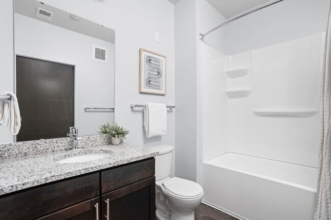 Building Photo - 8506 Westfield Blvd