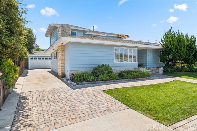 Building Photo - 161 McKnight Dr