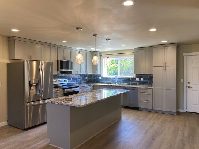 Building Photo - Brand New Construction