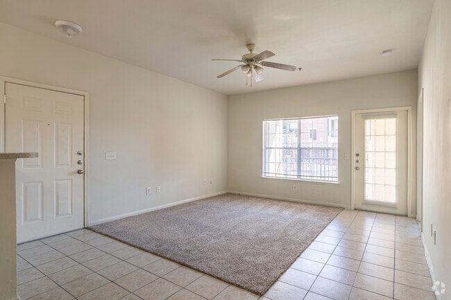 2BR, 2BA - 996SF - CHISHOLM TRAIL