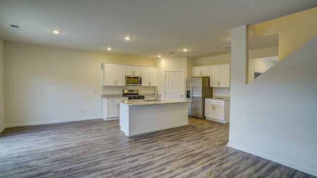 Building Photo - NEW NEW CONSTRUCTION - 5 BDRMS, 3 BTHS, NORTH JOHNSON CITY