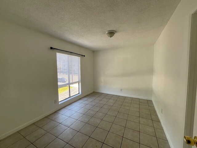 2nd bedroom very light and bright - 101 E Olive Ave