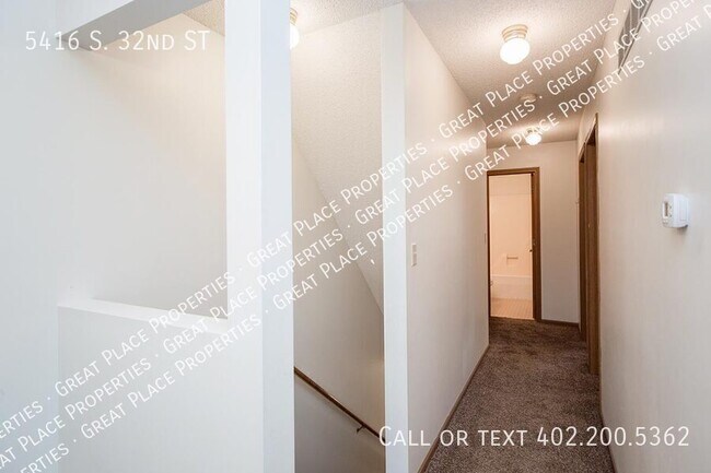 Building Photo - 5416 S 32nd St