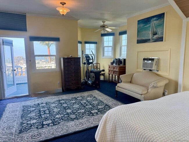 Building Photo - 1357 Olivet St