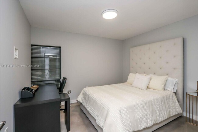 Building Photo - 16424 Briar Patch Pl
