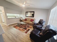 Building Photo - 4434 Gearhart Rd