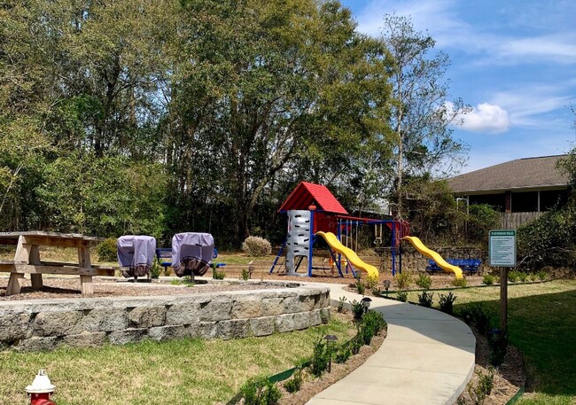 Building Photo - 4640 Crossing Ct