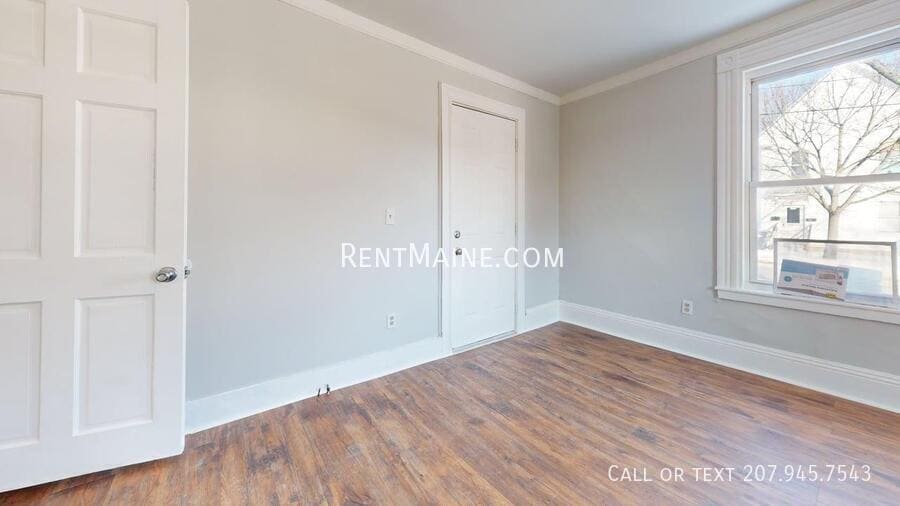 Building Photo - 22 Birch St